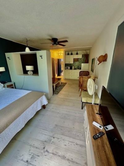 308 Monroe Street, Hollywood, FL 33019 Photo