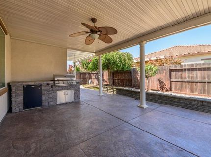 2112 Leighham Dr, Roseville, CA 95747 Photo