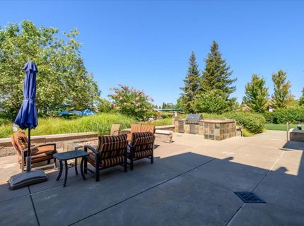 2112 Leighham Dr, Roseville, CA 95747 Photo