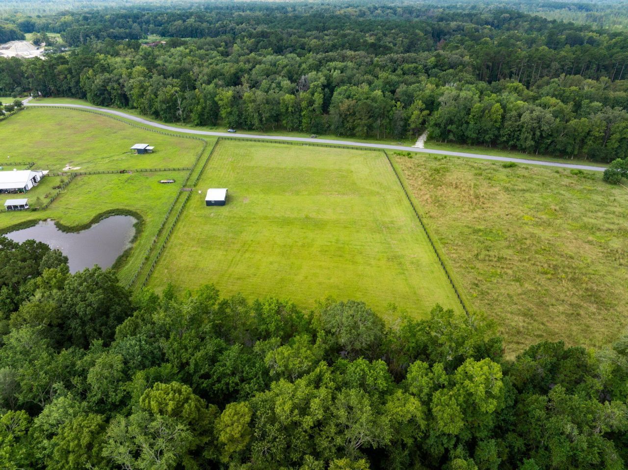 17 Leaning Oak Lane Photo 12