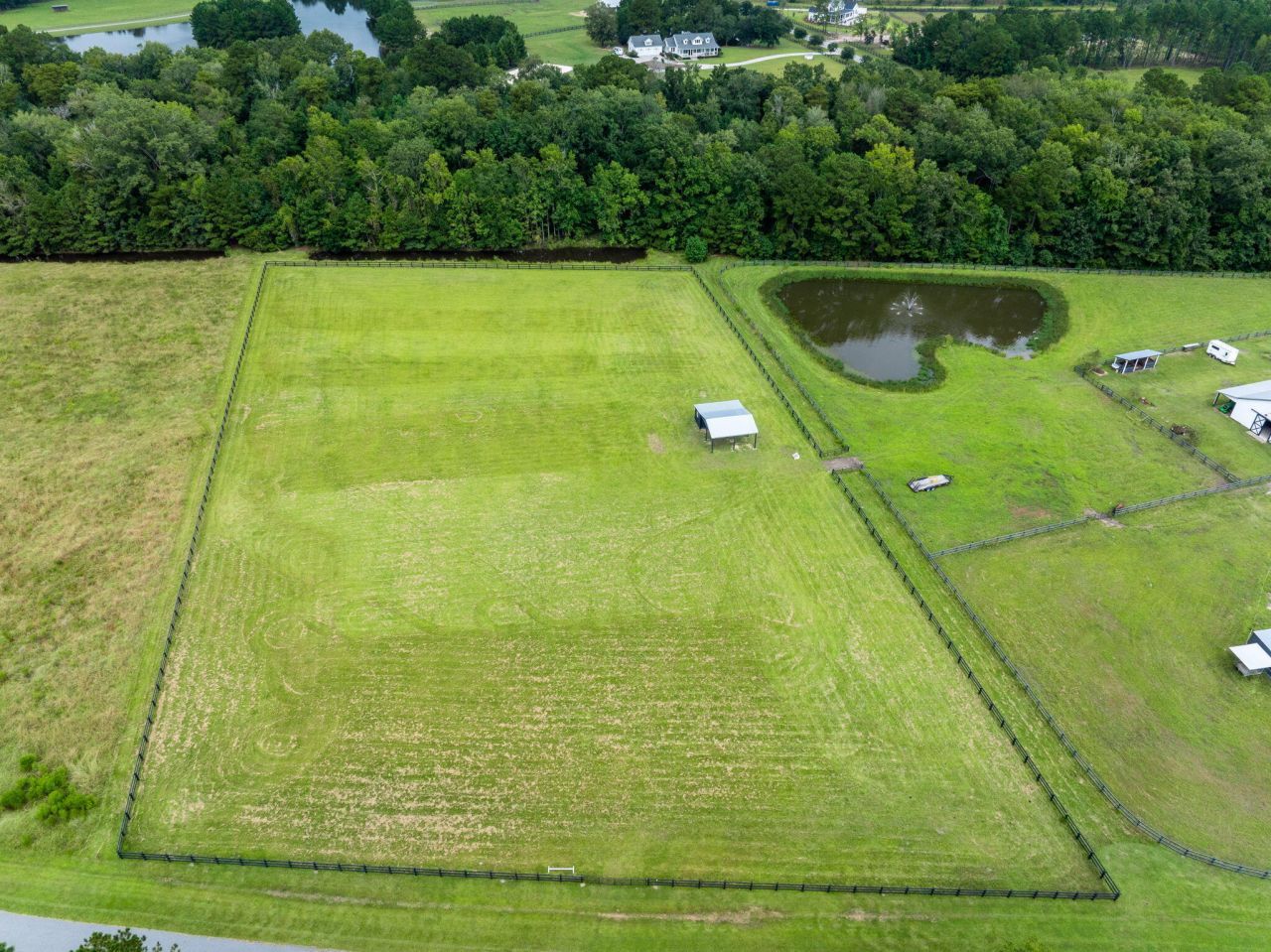 17 Leaning Oak Lane Photo 6