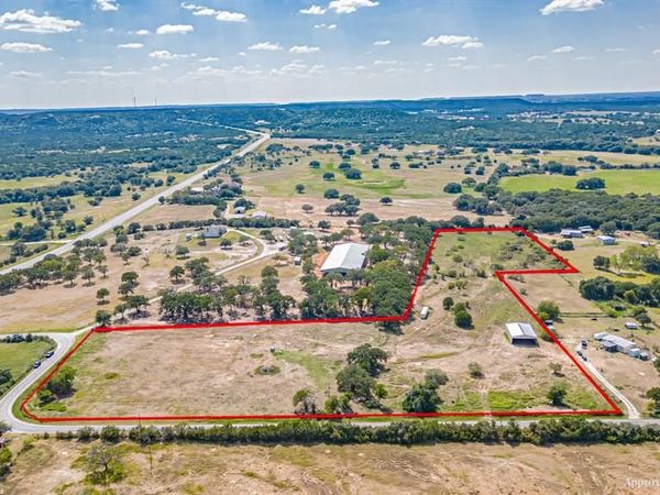1271 County Road 1004, Bluff Dale, TX 76690