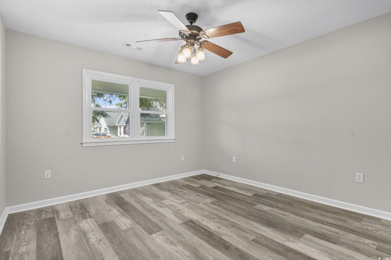 104 Sprucewood Ct. Photo 27