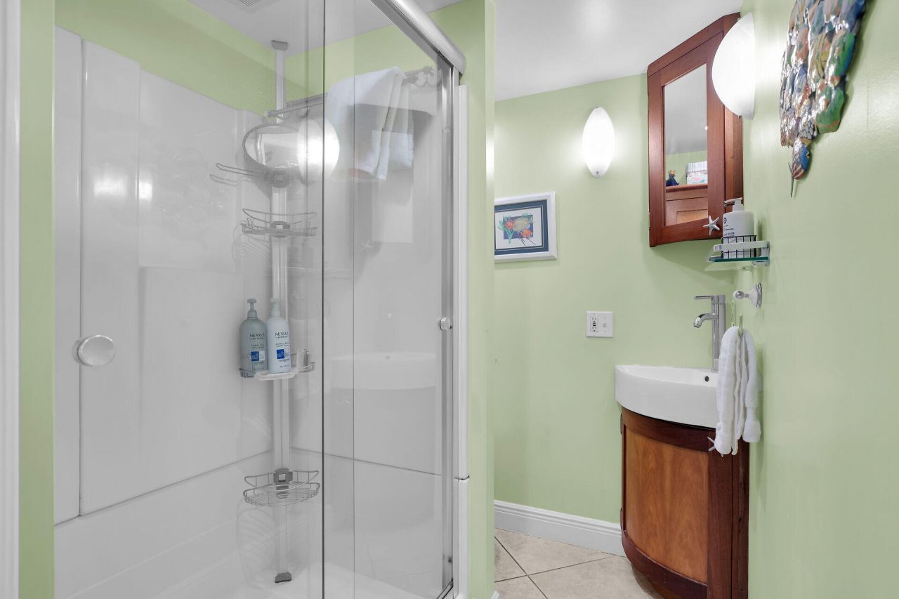 1209 Truman Avenue, Unit 5, Key West, FL 33040 Photo