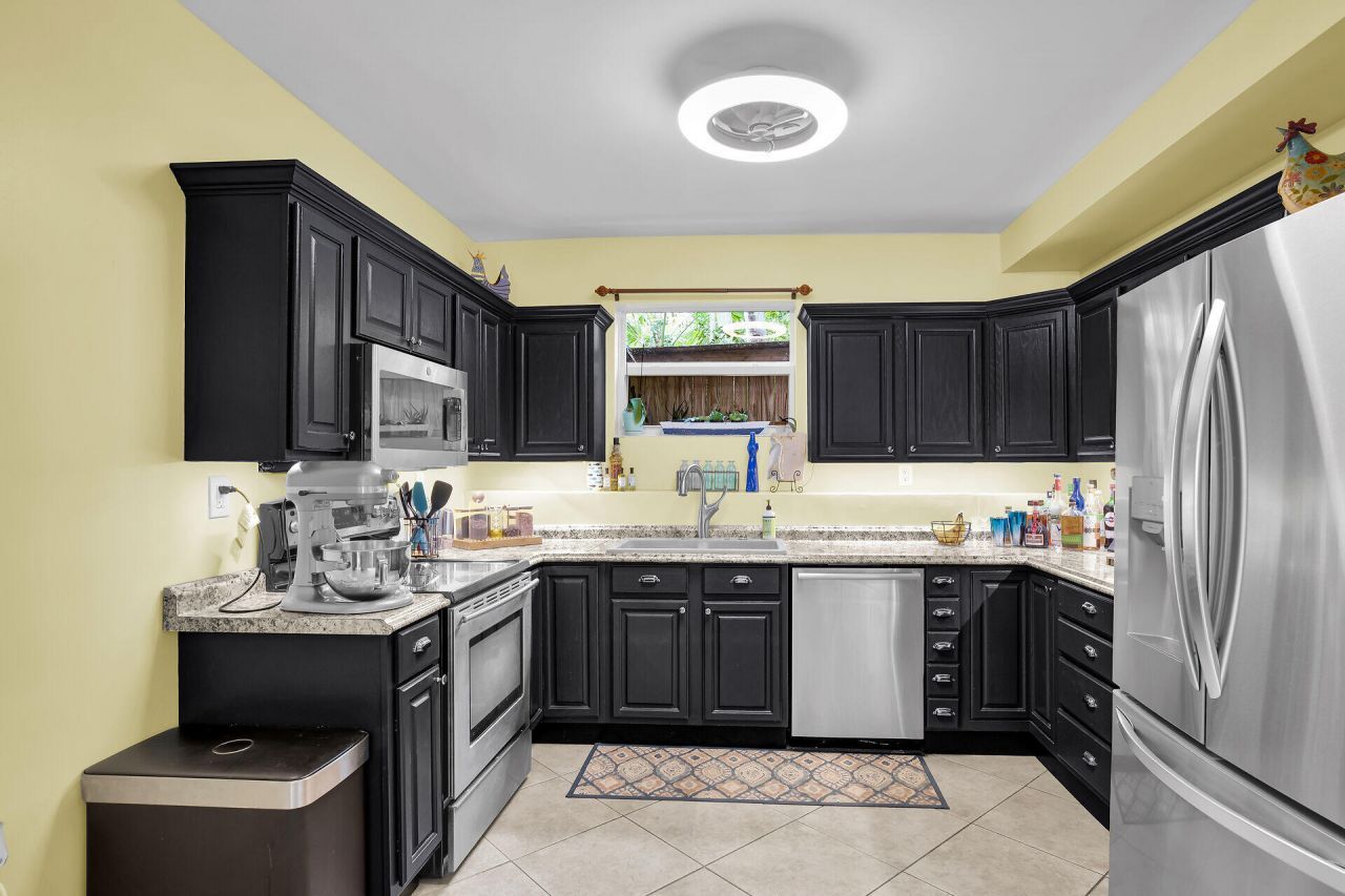 1209 Truman Avenue, Unit 5, Key West, FL 33040 Photo