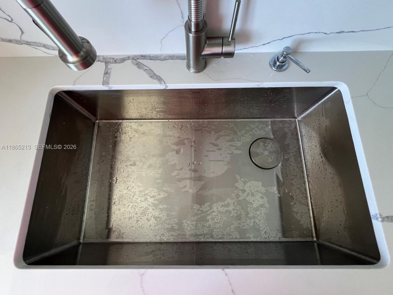 6301 Collins Ave, Unit 3002, Miami Beach, FL 33141 Photo