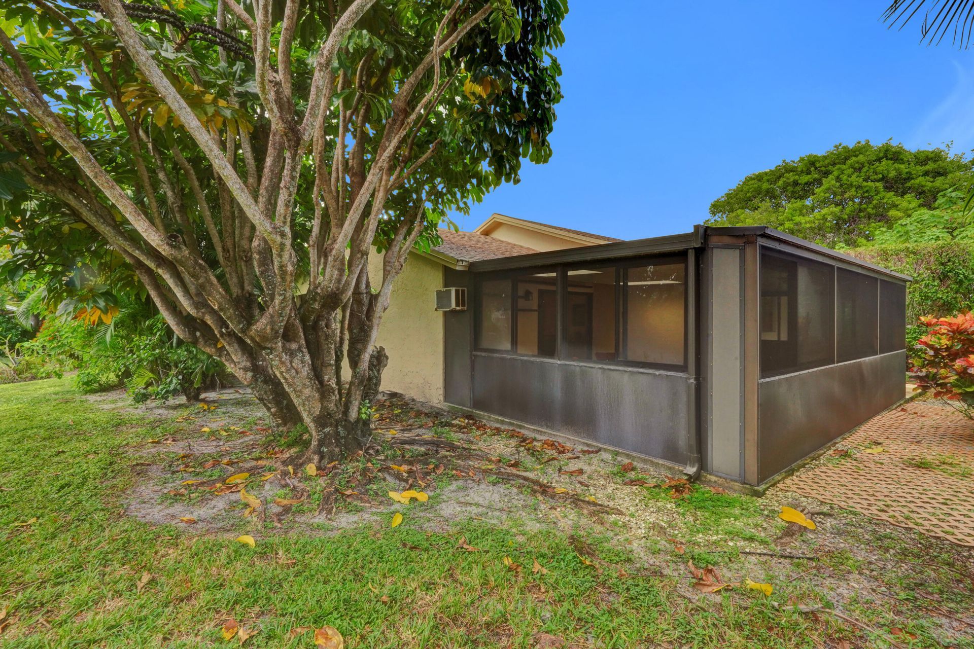 2500 NW 10th Street, Delray Beach, FL 33445 Photo