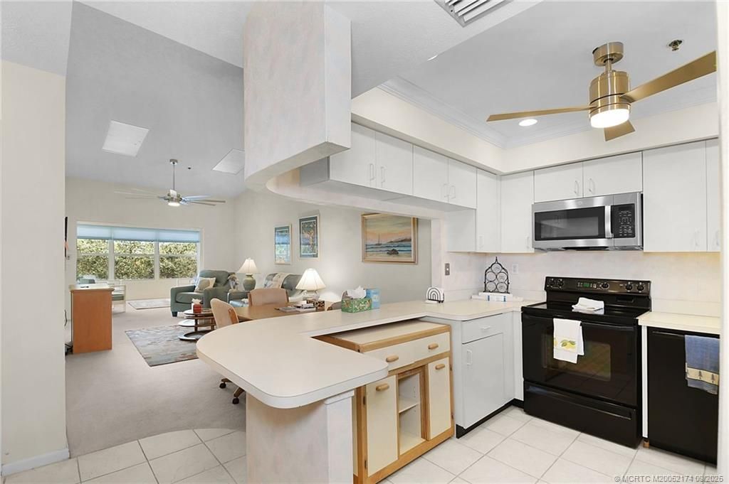 2950 SE Ocean Boulevard, Unit 110-403, Stuart, FL 34996 Photo