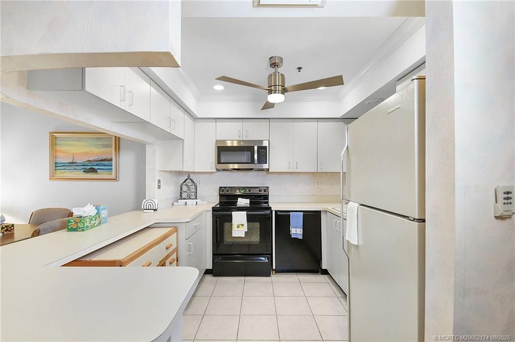 2950 SE Ocean Boulevard, Unit 110-403, Stuart, FL 34996 Photo