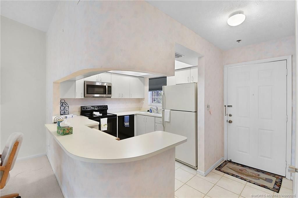 2950 SE Ocean Boulevard, Unit 110-403, Stuart, FL 34996 Photo