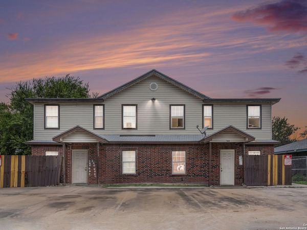 7601 Windsor Oaks, San Antonio, TX 78239