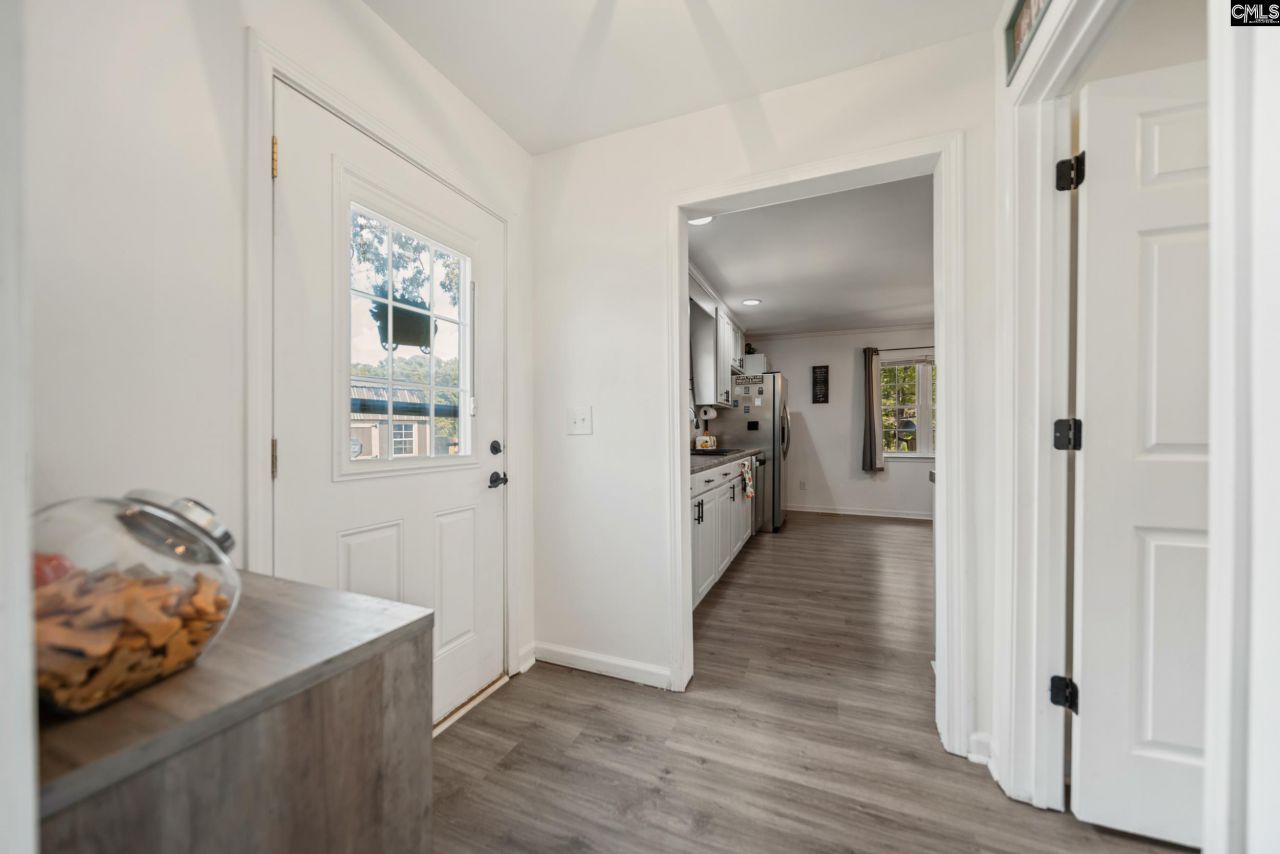 215 Circle H Woods Road Photo 12