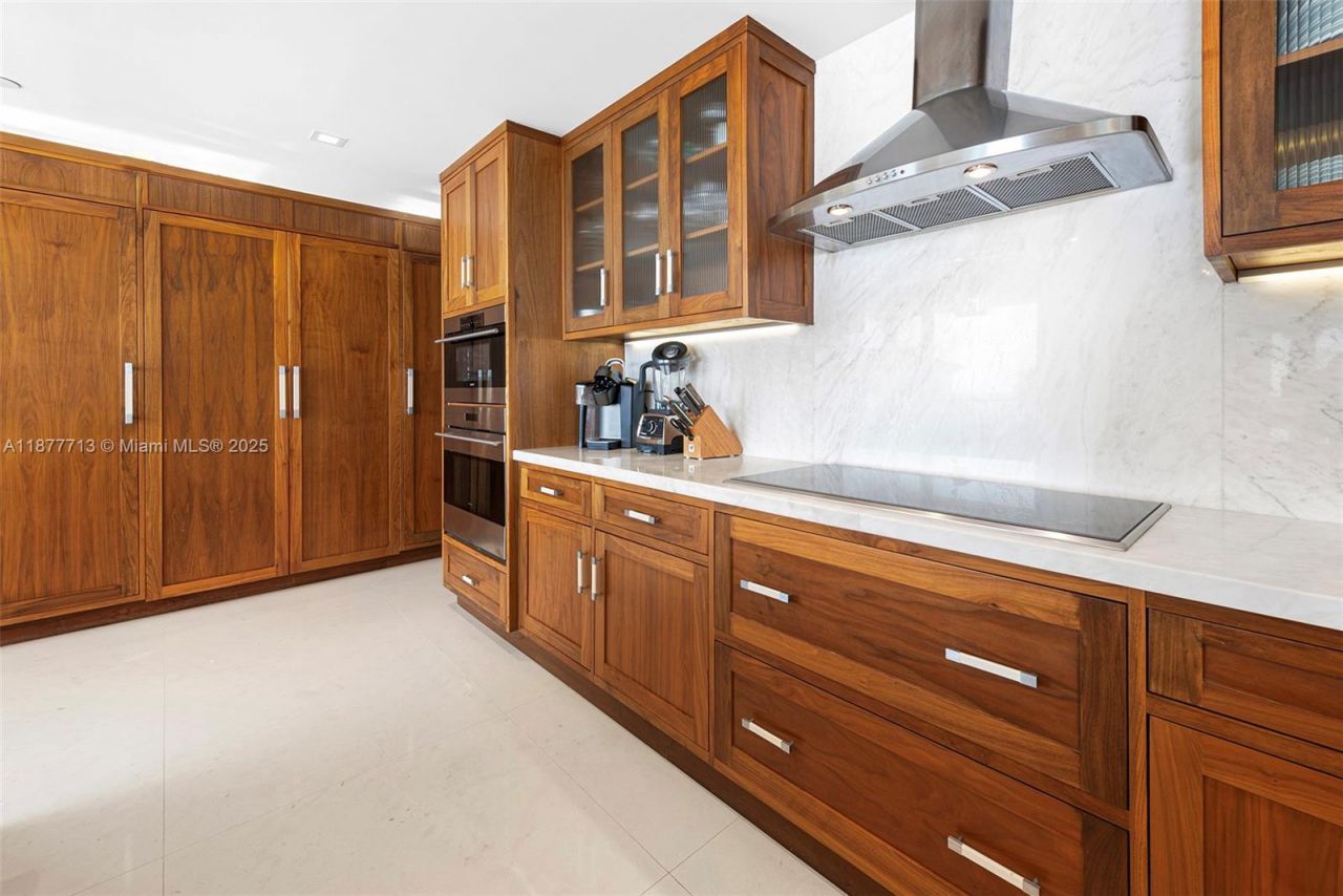 7966 Fisher Island Dr, Unit 7966, Miami Beach, FL 33109 Photo