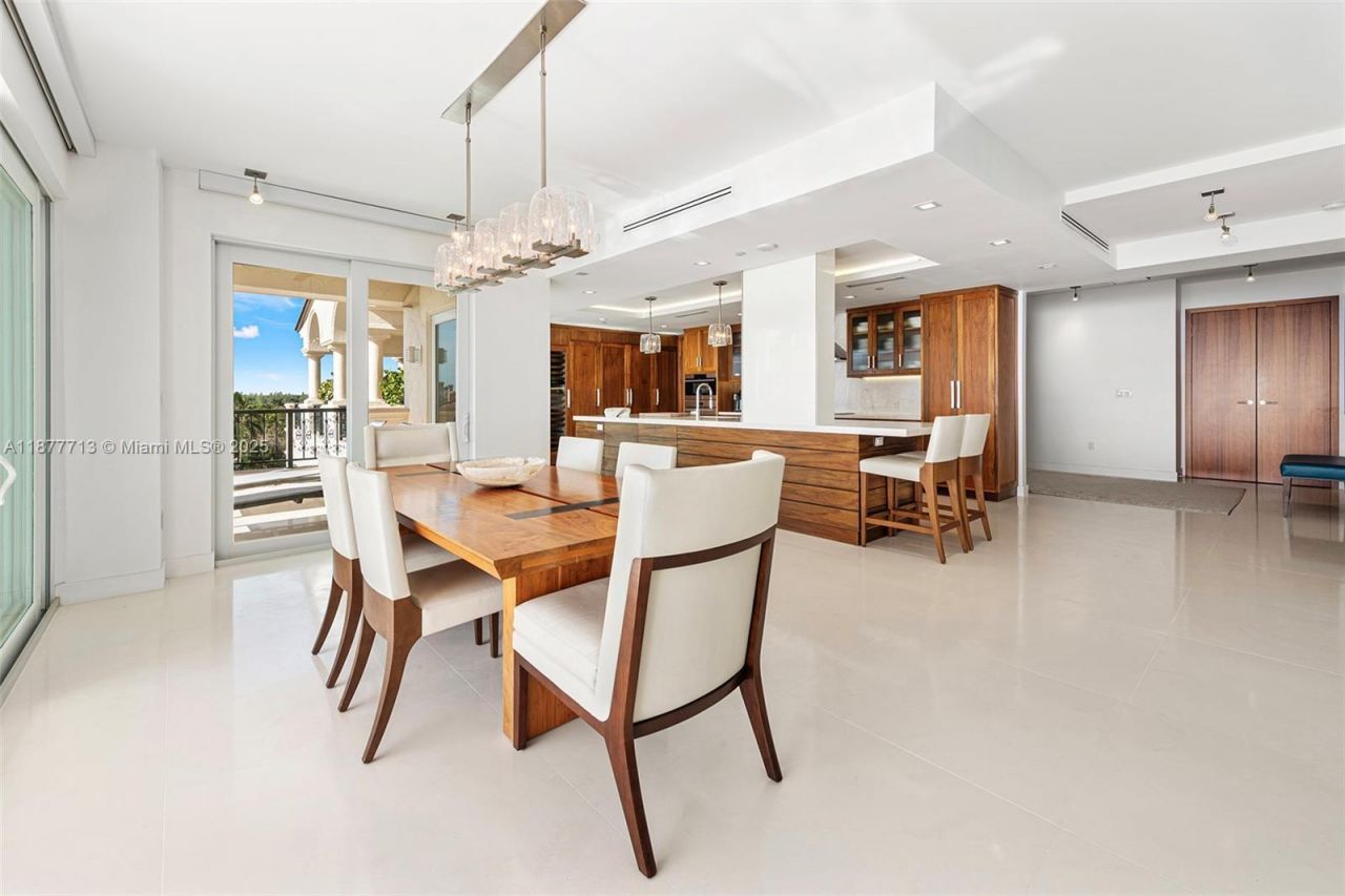 7966 Fisher Island Dr, Unit 7966, Miami Beach, FL 33109 Photo