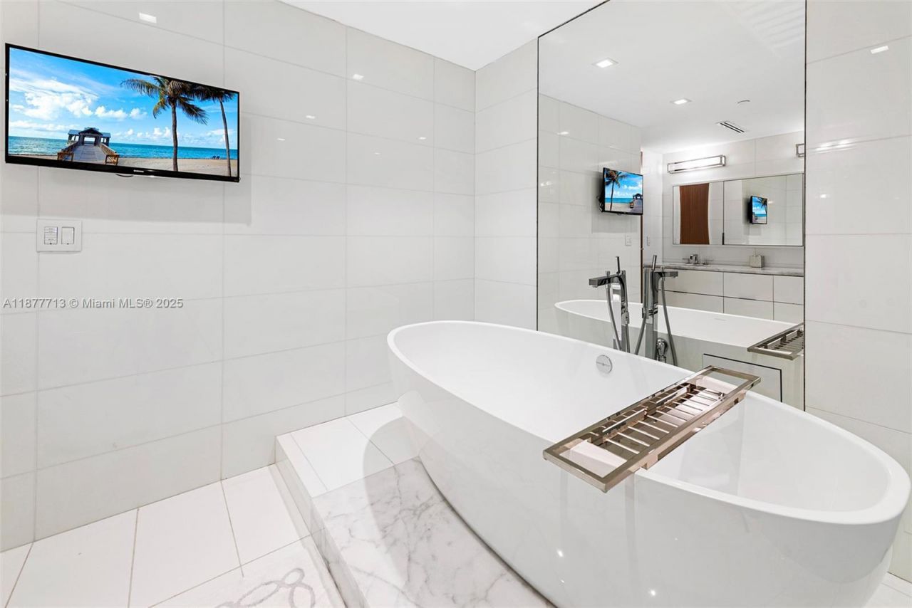 7966 Fisher Island Dr, Unit 7966, Miami Beach, FL 33109 Photo