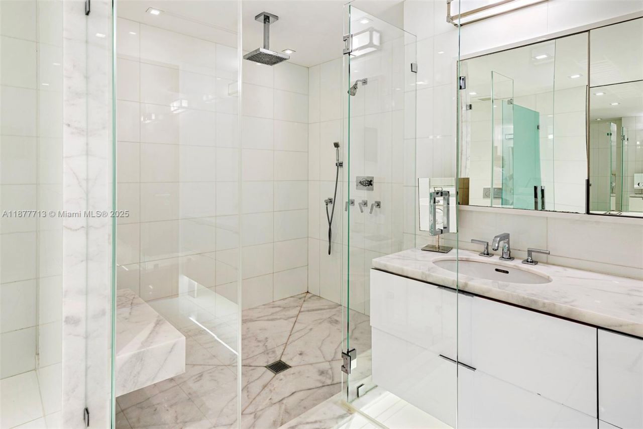 7966 Fisher Island Dr, Unit 7966, Miami Beach, FL 33109 Photo