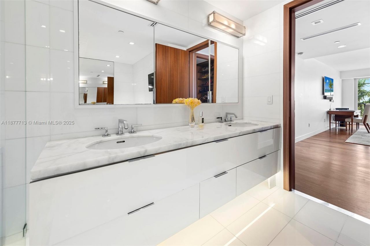 7966 Fisher Island Dr, Unit 7966, Miami Beach, FL 33109 Photo