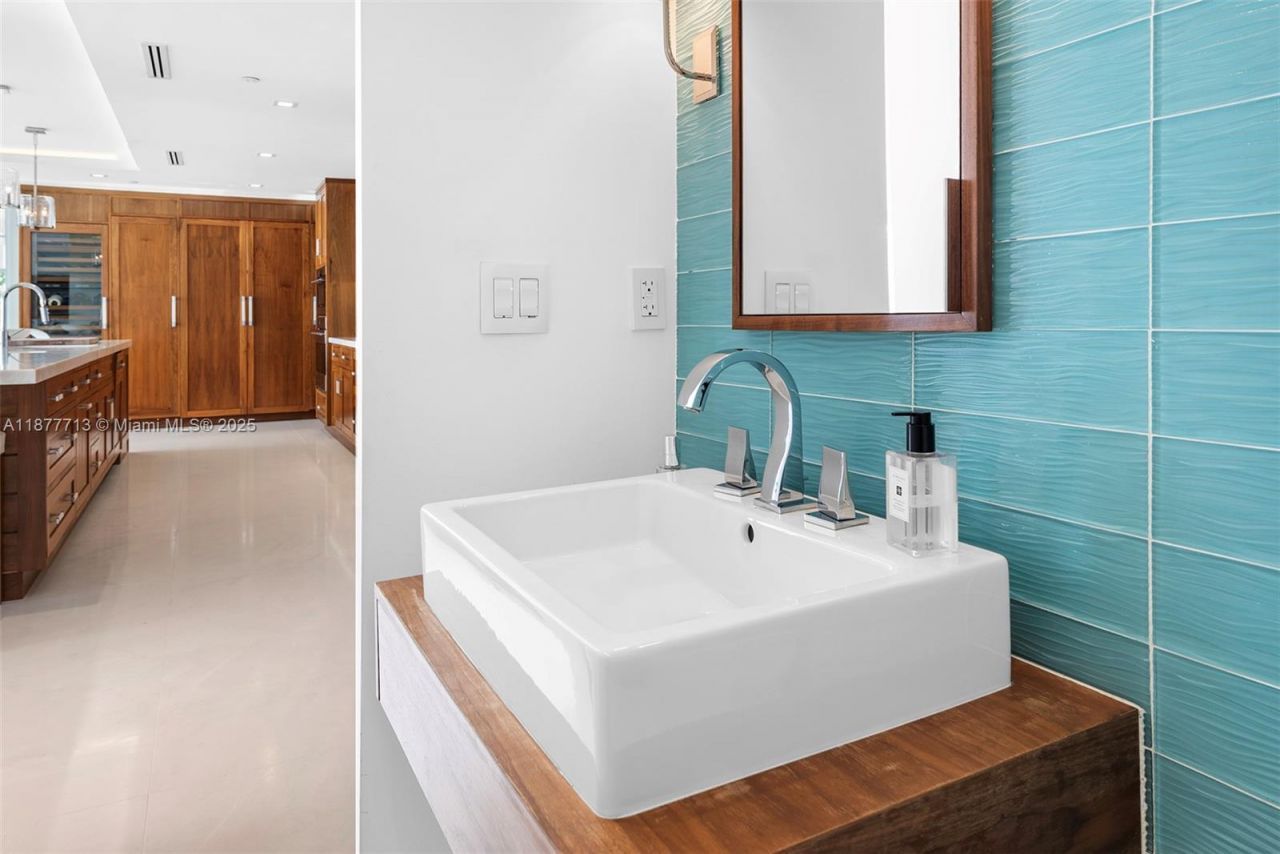 7966 Fisher Island Dr, Unit 7966, Miami Beach, FL 33109 Photo