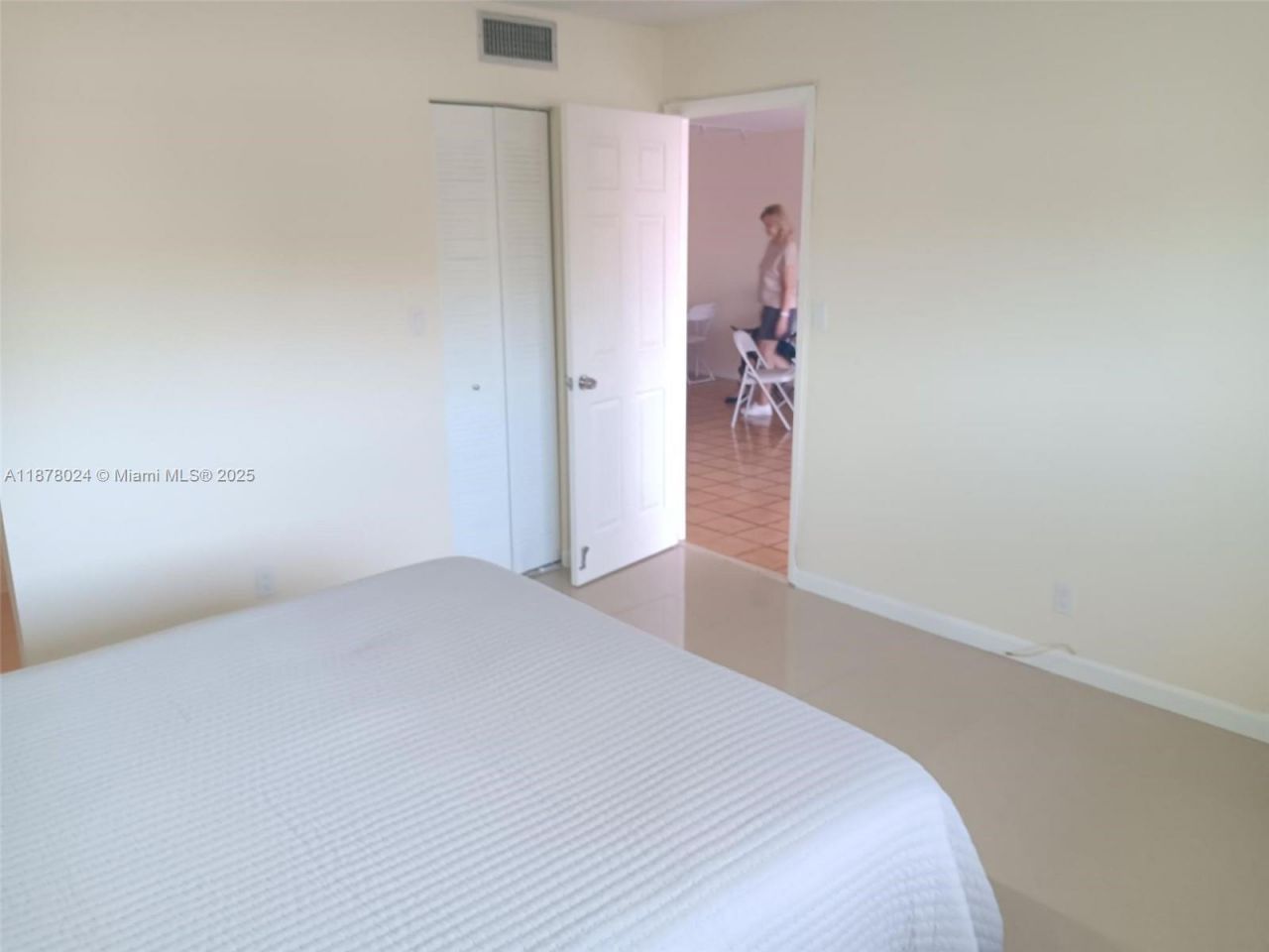 3545 NE 166th St, Unit 304, North Miami Beach, FL 33160 Photo