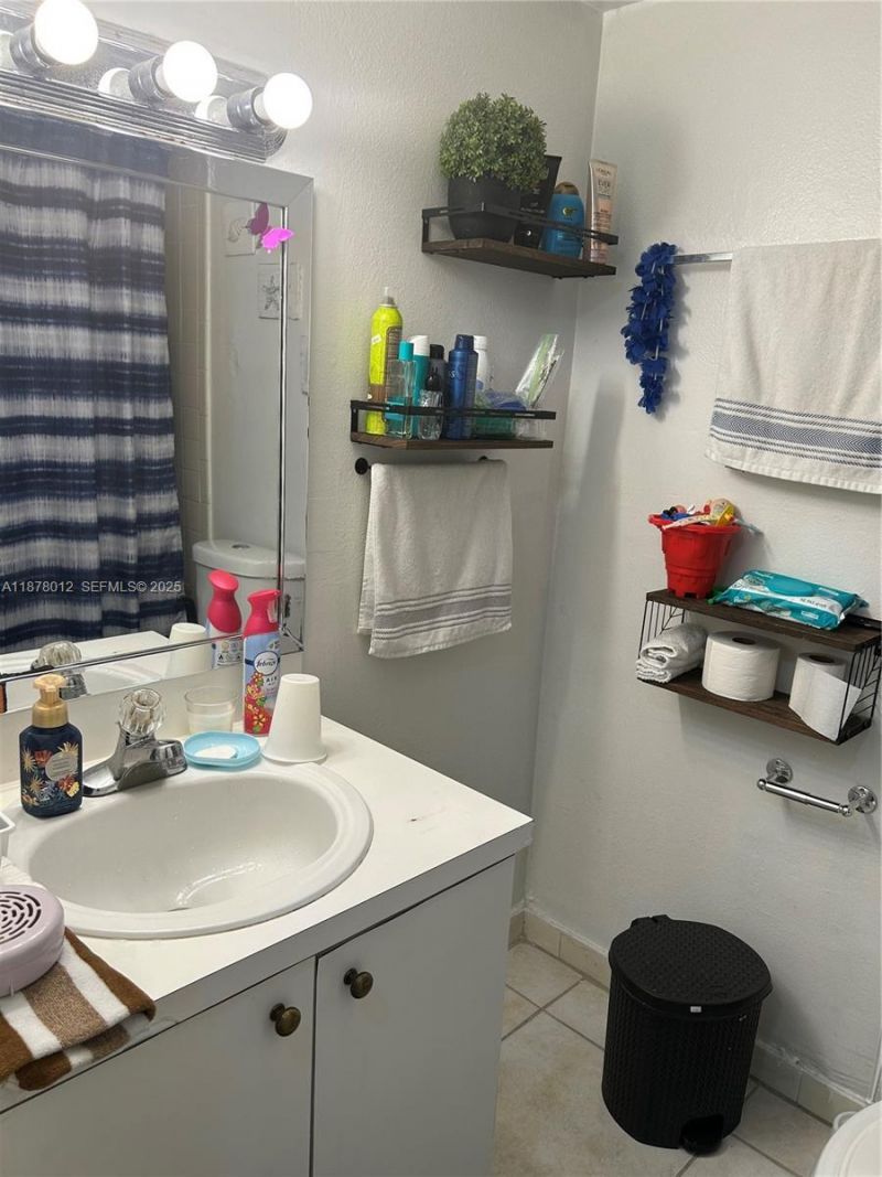 17901 NW 68th Ave, Unit T101, Hialeah, FL 33015 Photo