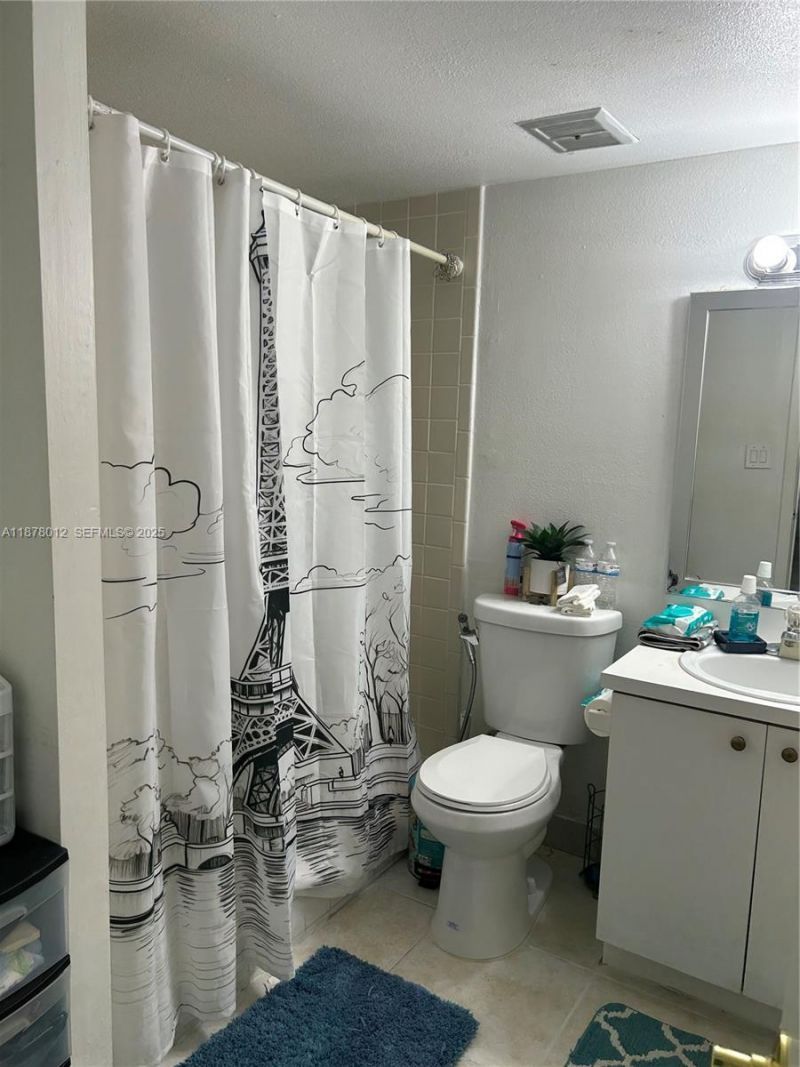 17901 NW 68th Ave, Unit T101, Hialeah, FL 33015 Photo