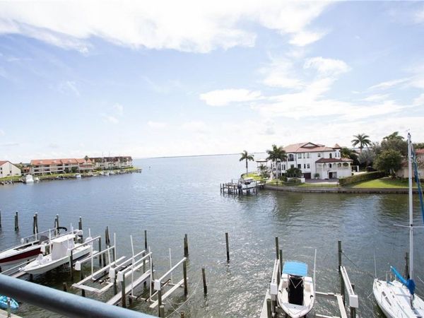 363 PINELLAS BAYWAY S, Unit 50, TIERRA VERDE, FL 33715