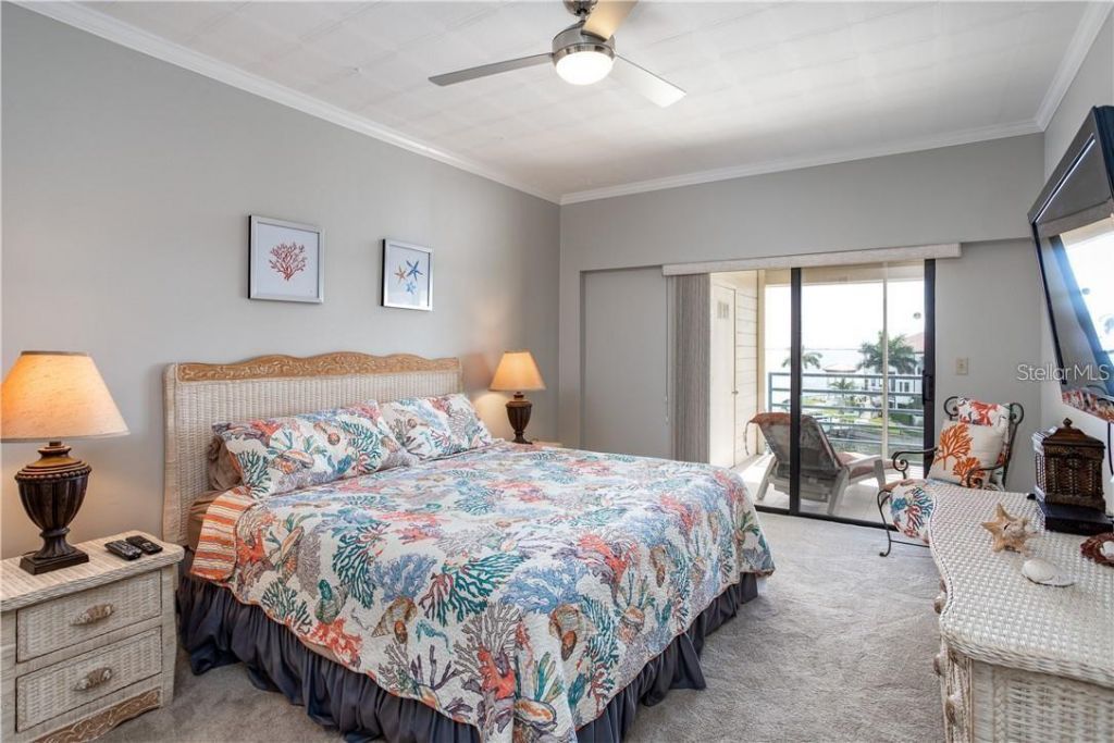 363 Pinellas Bayway S, Unit 50, Tierra Verde, FL 33715 Photo