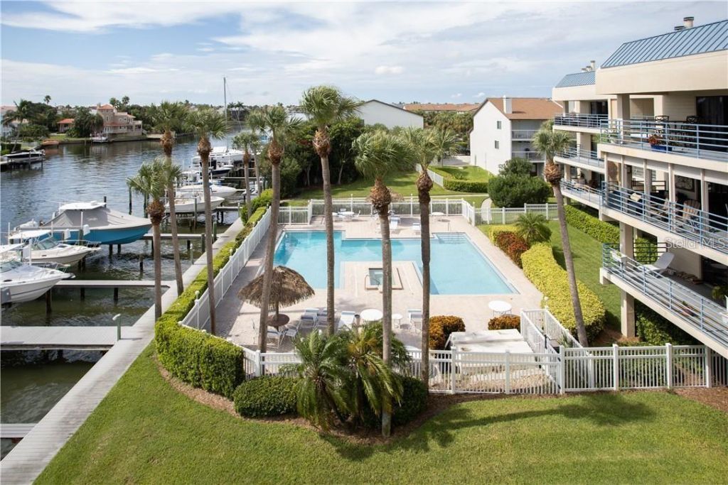 363 Pinellas Bayway S, Unit 50, Tierra Verde, FL 33715 Photo