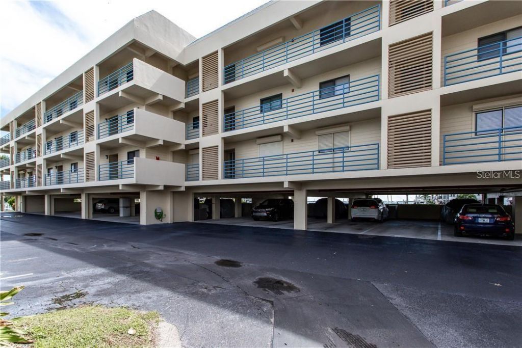 363 Pinellas Bayway S, Unit 50, Tierra Verde, FL 33715 Photo