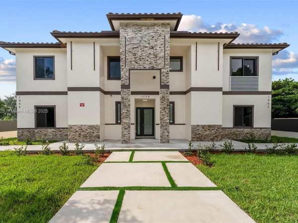 1962 NW 107th St, Unit 1958, Miami, FL 33167