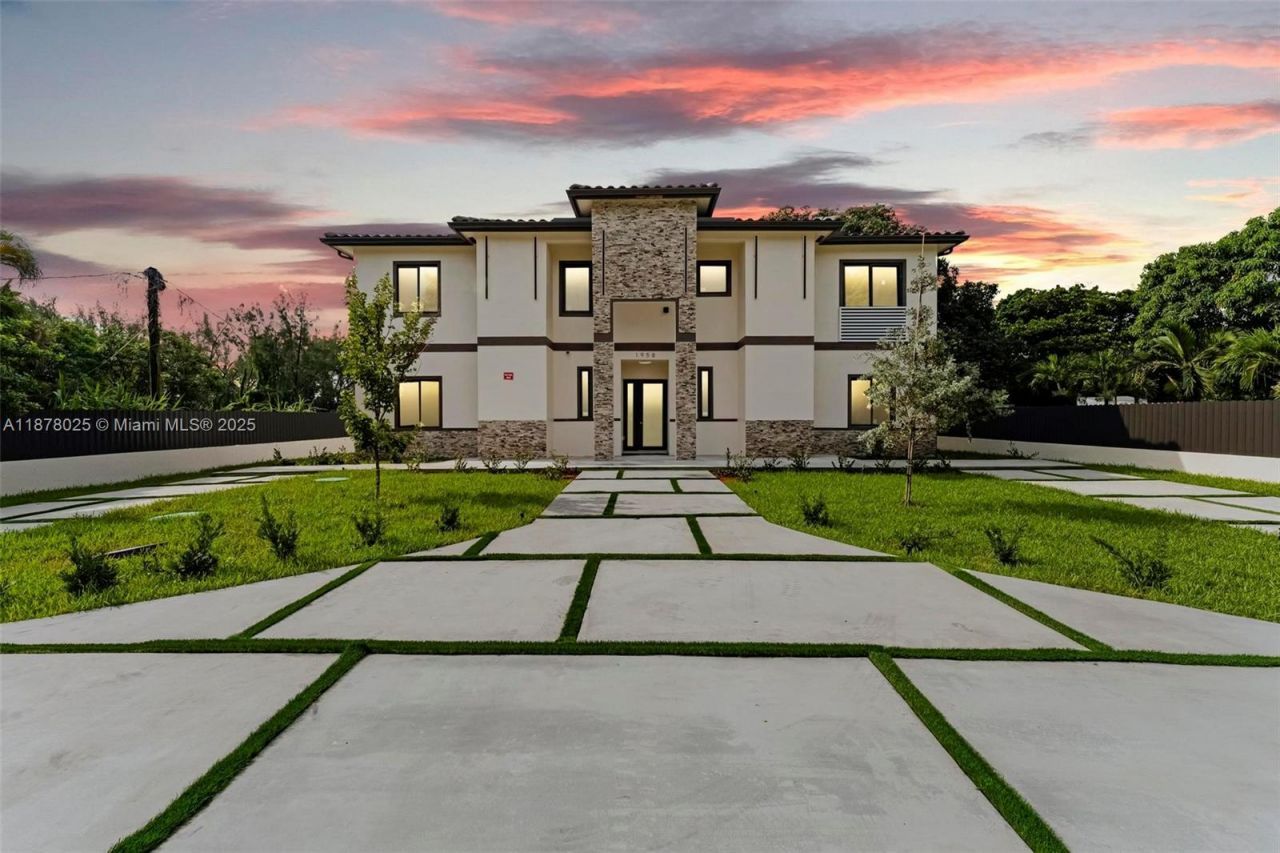 1962 NW 107th St, Unit 1958, Miami, FL 33167 Photo