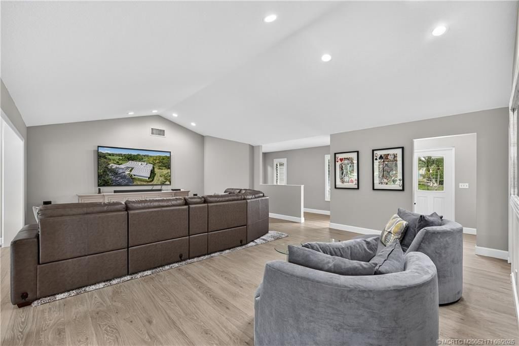 2120 NW Greenbriar Lane, Palm City, FL 34990 Photo