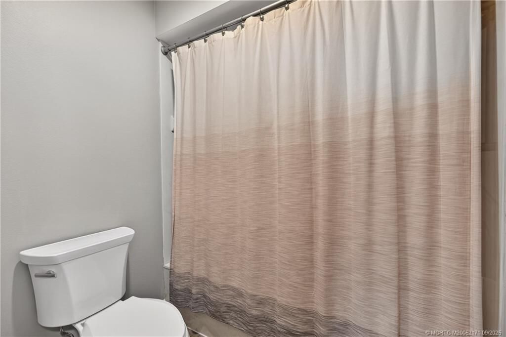 2120 NW Greenbriar Lane, Palm City, FL 34990 Photo