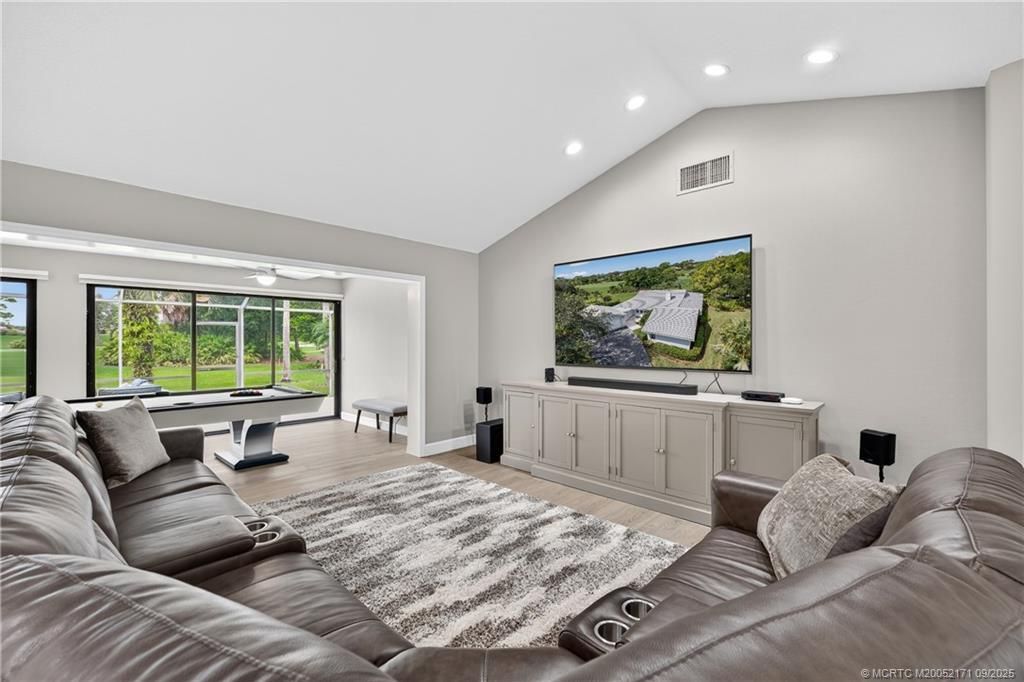 2120 NW Greenbriar Lane, Palm City, FL 34990 Photo