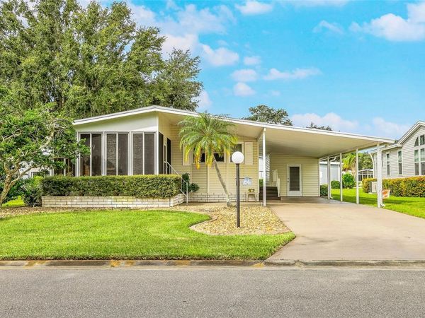 8427 CASTLE GARDEN ROAD, PALMETTO, FL 34221