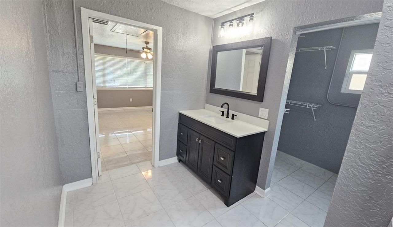 5551 Fairway Drive, Ridge Manor, FL 33523 Photo