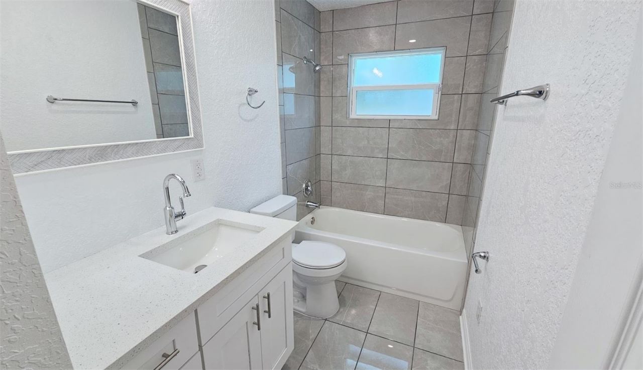 5551 Fairway Drive, Ridge Manor, FL 33523 Photo