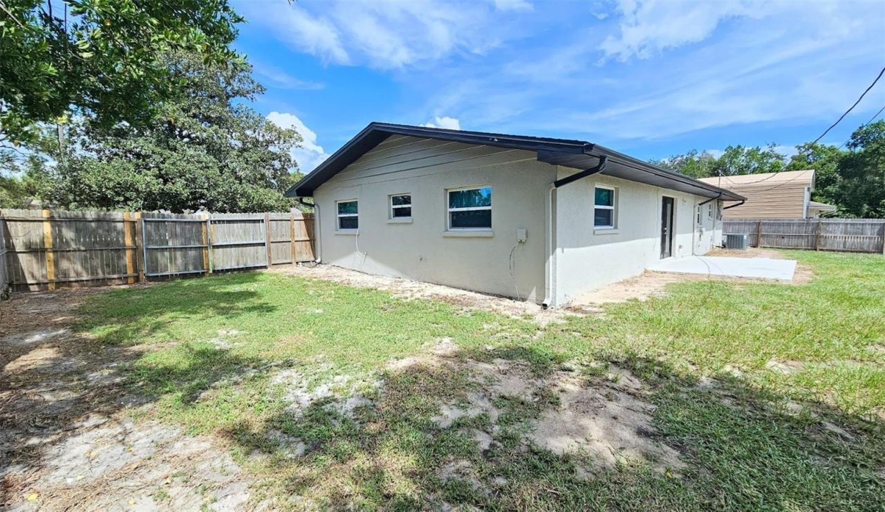 5551 Fairway Drive, Ridge Manor, FL 33523 Photo