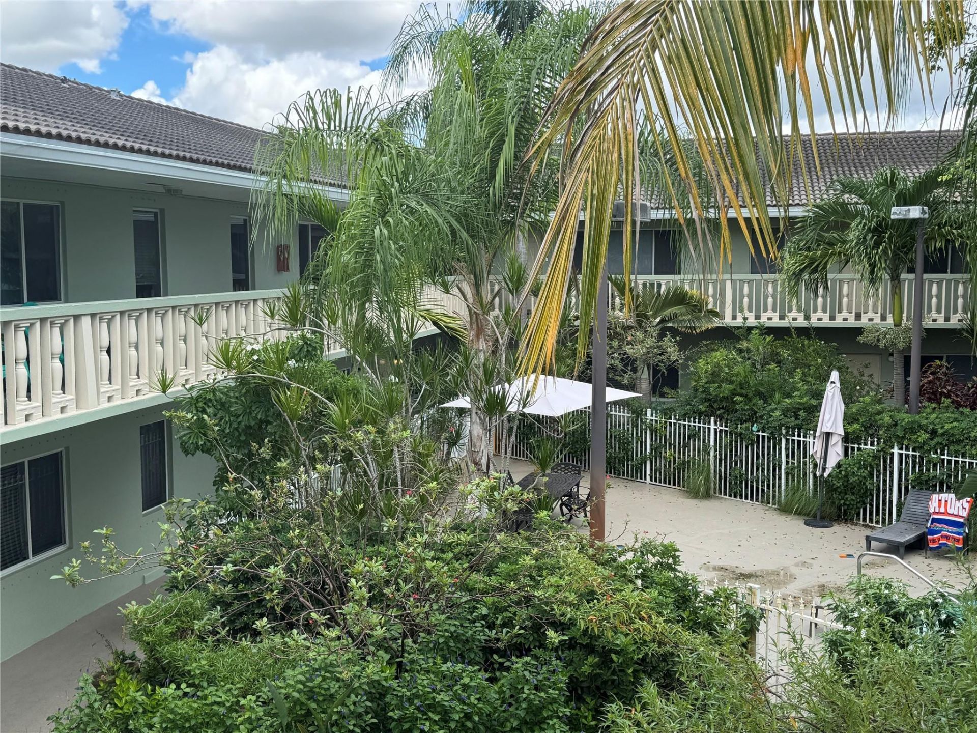 1423 Holly Heights Drive, Unit 13, Fort Lauderdale, FL 33304 Photo