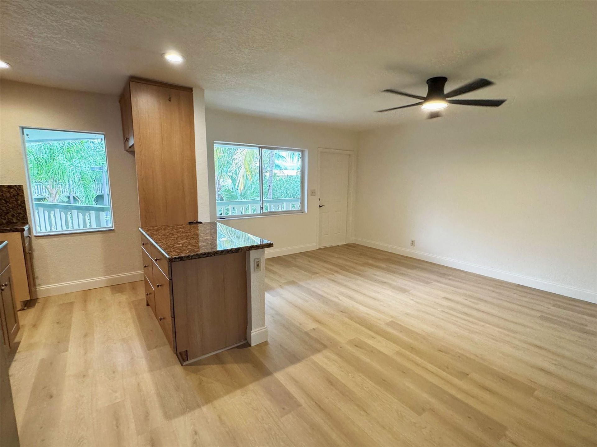 1423 Holly Heights Drive, Unit 13, Fort Lauderdale, FL 33304 Photo