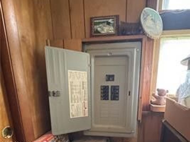 132 N 10th Street, Byesville, OH 43723 Photo 21