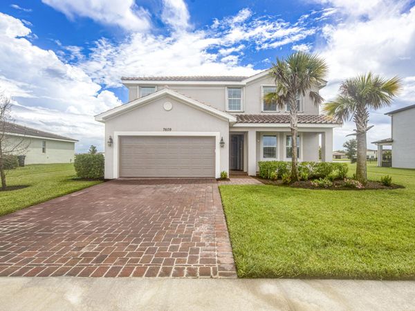 7609 NW Archerfield Drive, Port St. Lucie, FL 34987