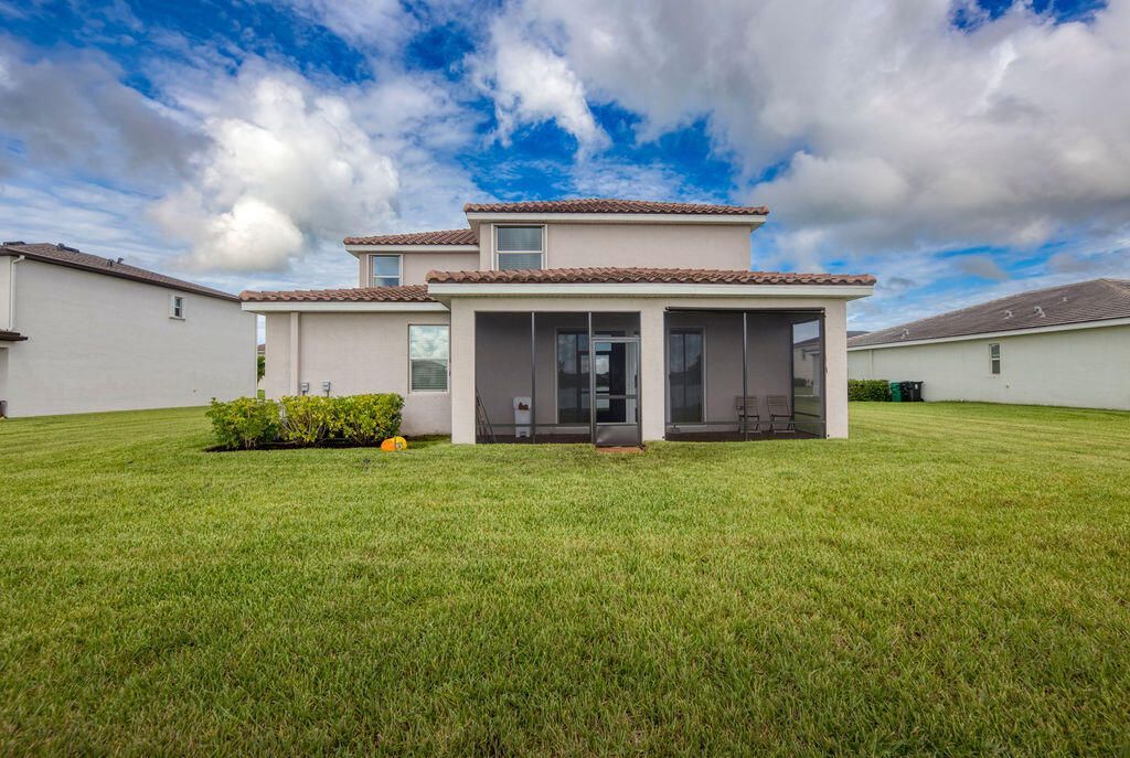 7609 NW Archerfield Drive, Port Saint Lucie, FL 34987 Photo