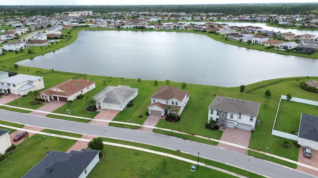 7609 NW Archerfield Drive, Port Saint Lucie, FL 34987 Photo