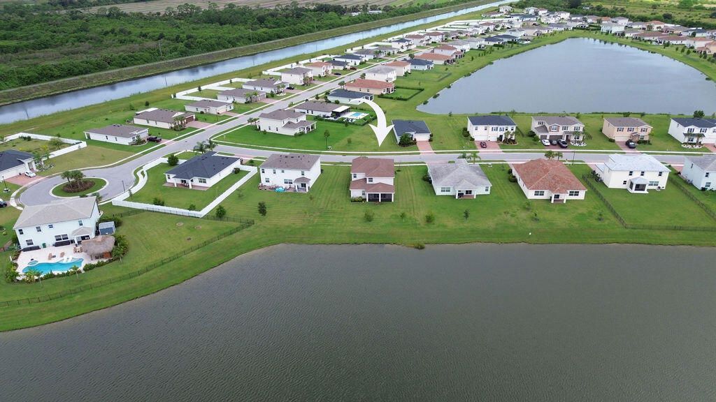 7609 NW Archerfield Drive, Port Saint Lucie, FL 34987 Photo