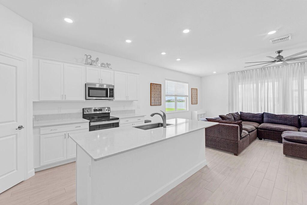 7609 NW Archerfield Drive, Port Saint Lucie, FL 34987 Photo