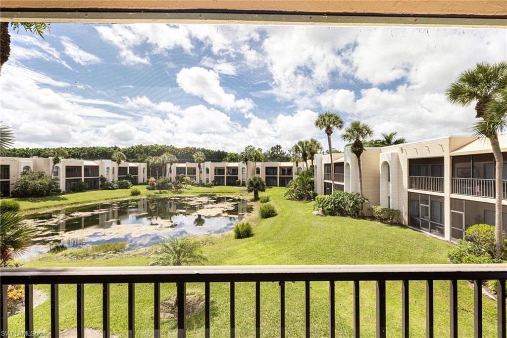 3320 Olympic Dr, Unit 125, Naples, FL 34105 Photo