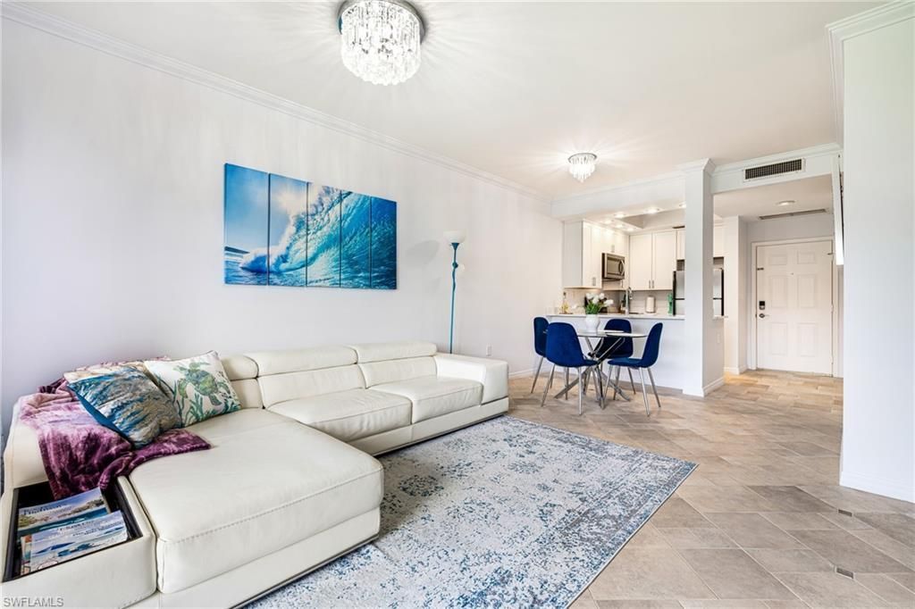 3320 Olympic Dr, Unit 125, Naples, FL 34105 Photo