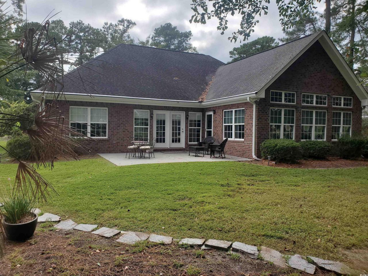 1052 Yellow Jasmine Dr. Photo 3