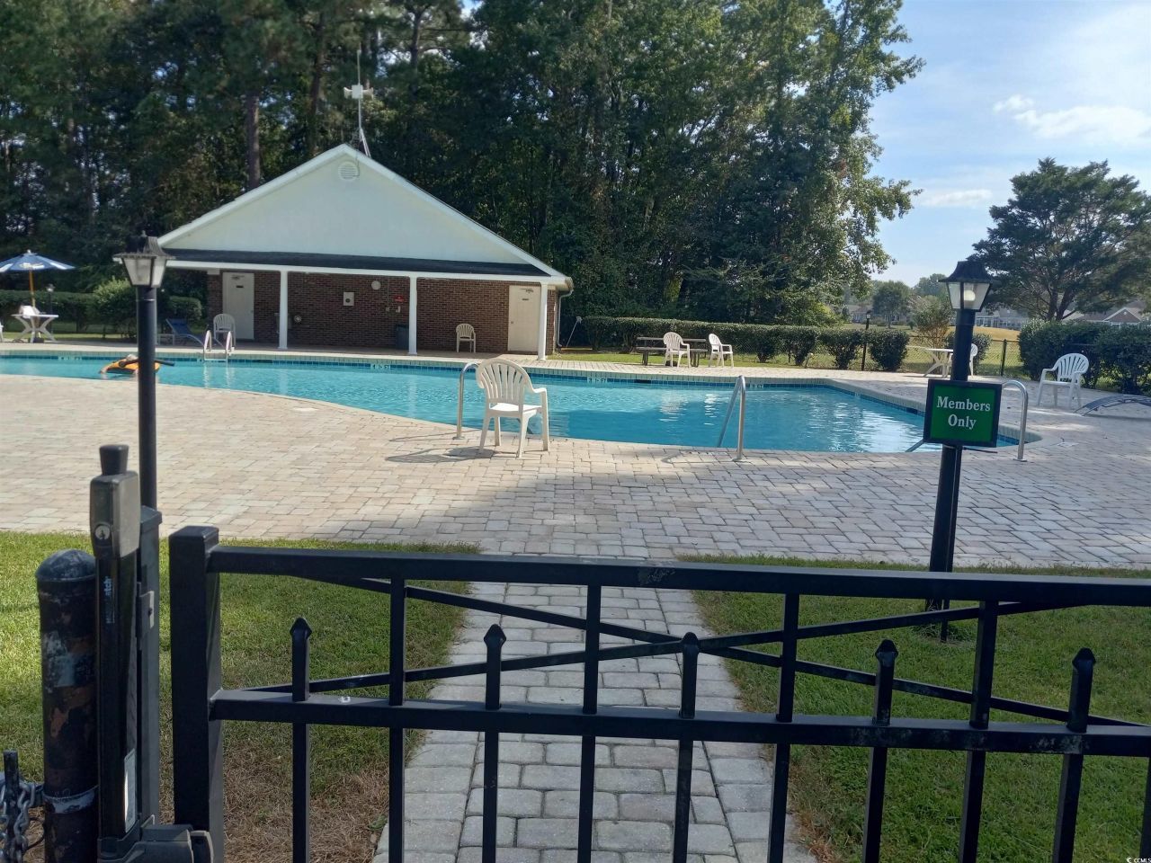 1052 Yellow Jasmine Dr. Photo 35